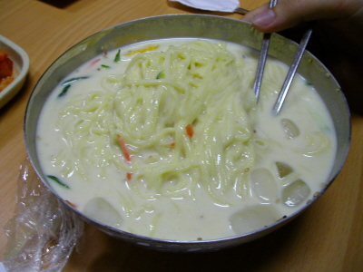 맛있는 콩물국수..^^v